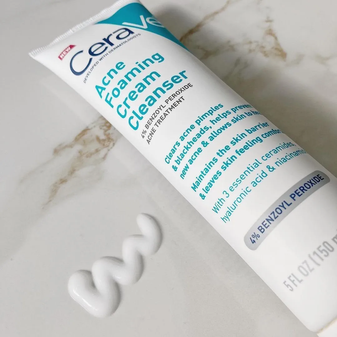 Cerave Acne Foaming Cream Cleanser ( boxes little damaged in shipping handling otherwise all new and unopened tubes )