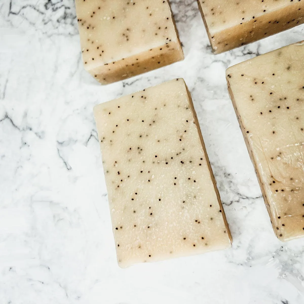 Poppy Seed Exfoliant-Olive-Sunflower